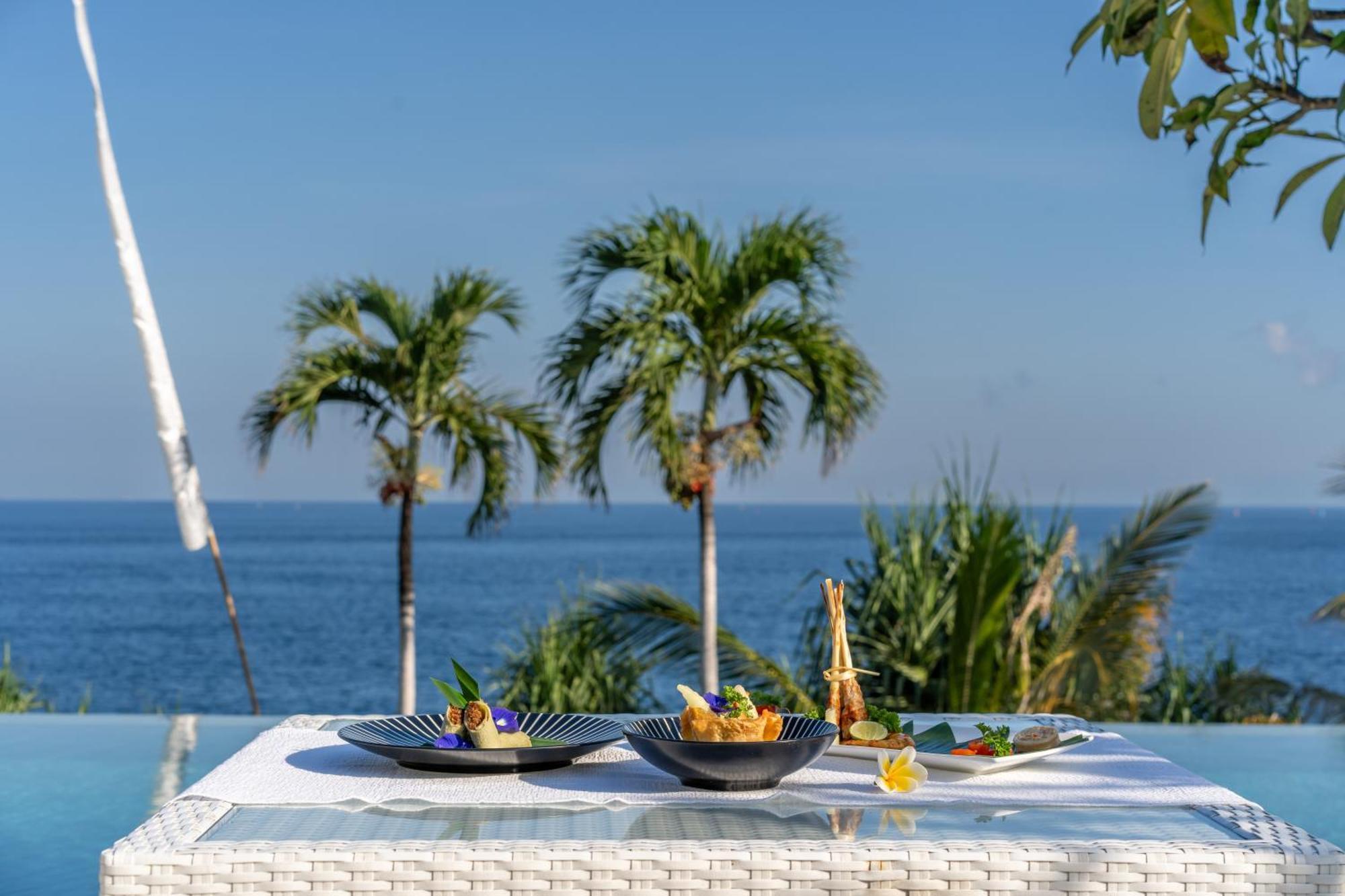 Shunyata Villas Bali Seraya Exterior photo