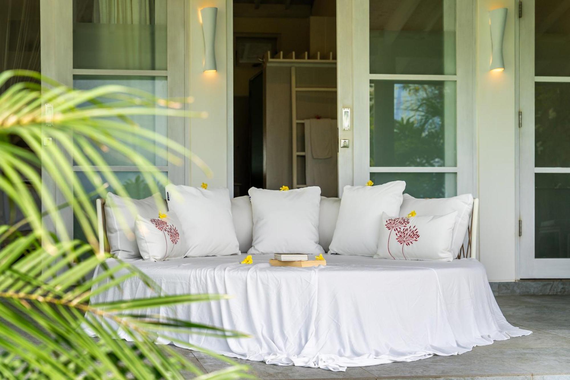 Shunyata Villas Bali Seraya Exterior photo